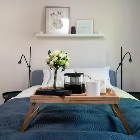 Apartament Fabryczna - Workspace, Balcony - By Rentujemy *