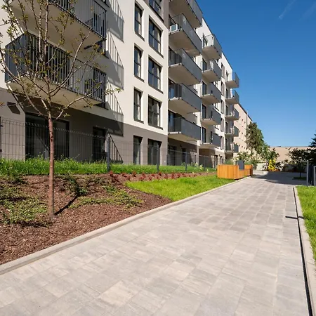 Apartment Fabryczna - Workspace, Balcony - By Rentujemy *
