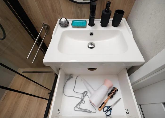 Fabryczna - Workspace, Balcony - By Rentujemy Łódź